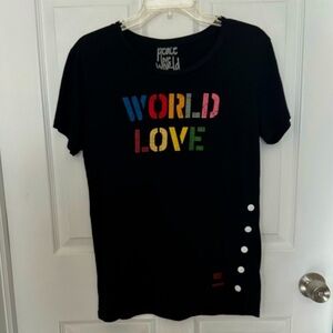 Peace love world T-shirt with side snap details size small NWOT